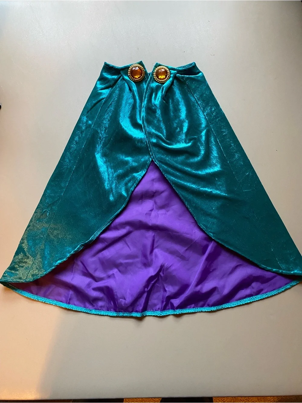 NWOT Halloween Frozen Teal & Purple Cape Size 3-4 Toddler